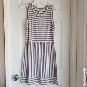 Soft comfortable sleevless dress